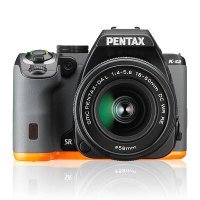 PENTAX(ペンタックス)のoby様専用　PENTAX K-S2　Wズームレンズキット(ブラック＆オレンジ) スマホ/家電/カメラのカメラ(デジタル一眼)の商品写真