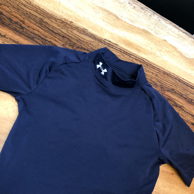 UNDER ARMOUR(アンダーアーマー)のくぅさん専用             アンダーアーマーアンダーシャツ スポーツ/アウトドアの野球(ウェア)の商品写真