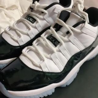 ナイキ(NIKE)の最終値下げ AIR JORDAN 11 RETRO LOW(スニーカー)