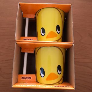 ニッシンショクヒン(日清食品)のチキンラーメンのキャラクター"ひよこちゃん"のマグカップ(キャラクターグッズ)