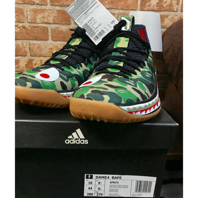 A BATHING APE(アベイシングエイプ)のBAPE × adidas Dame 4 メンズの靴/シューズ(スニーカー)の商品写真