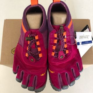 ビブラム(vibram)のVibram FiveFingers/W36(22.5cm)(スニーカー)