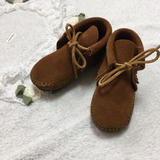 ミネトンカ(Minnetonka)の美品 ミネトンカ キッズ サイズ7 フリンジ 茶色(ブーツ)