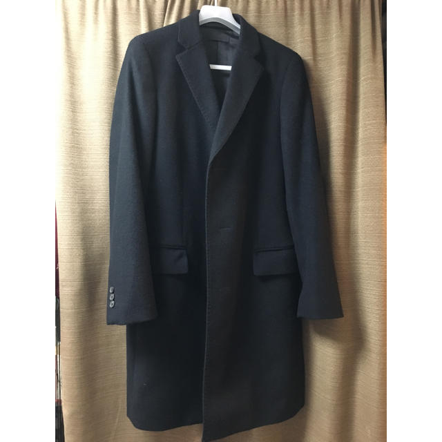 UNIQLO(ユニクロ)のユニクロ カシミア混ウールチェスターコート 黒 Mサイズ メンズのジャケット/アウター(チェスターコート)の商品写真