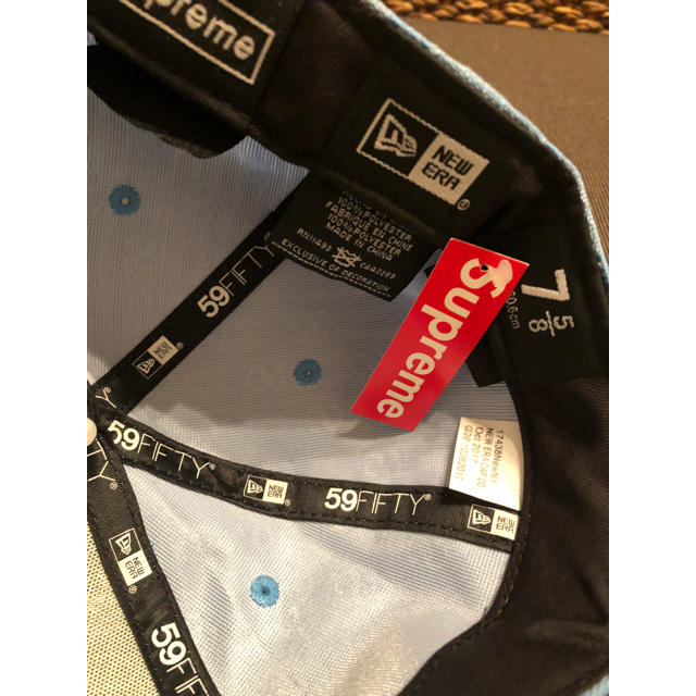 supreme  newera  ニューエラ 水色 7 5/8