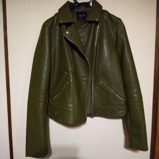 ZARA(ライダースジャケット ・ グリーン・カーキ/緑色系)の ZARA(ライダースジャケット ・ グリーン・カーキ/緑色系)の