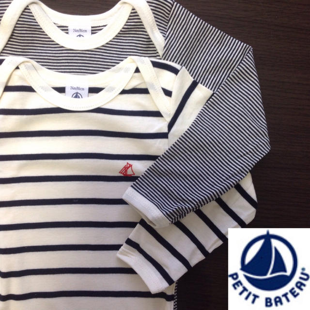 PETIT BATEAU(プチバトー)の【om様専用】36m キッズ/ベビー/マタニティのキッズ服男の子用(90cm~)(下着)の商品写真