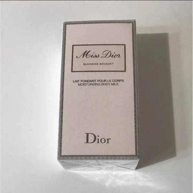 Christian Dior(クリスチャンディオール)のMiss Dior BLOOMING BOUQUET body milk コスメ/美容のボディケア(ボディローション/ミルク)の商品写真