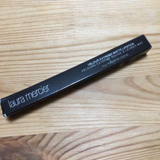 ローラメルシエ(laura mercier)のローラメルシエ ヴェロア エクストリーム マット リップスティック クイーン(口紅)