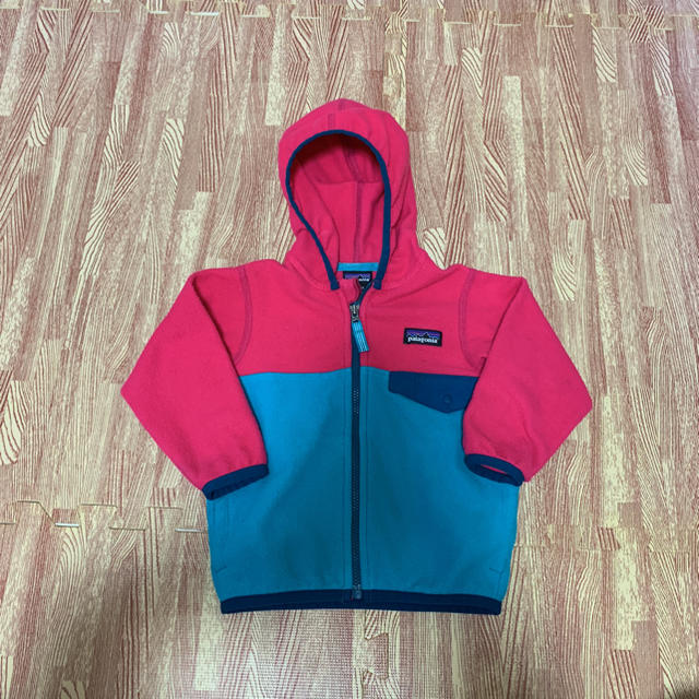 patagonia(パタゴニア)の平日セール！パタゴニア ベビー フリース 6-12M キッズ/ベビー/マタニティのベビー服(~85cm)(ニット/セーター)の商品写真