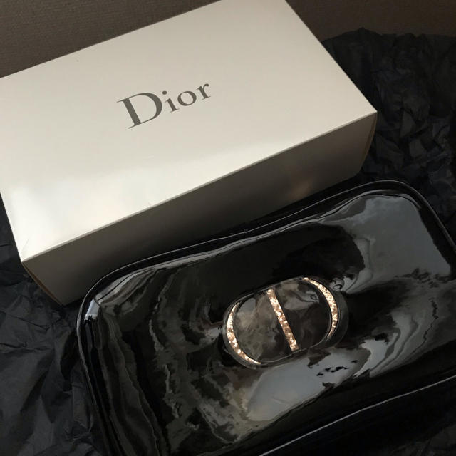 Dior(ディオール)の最終値下げ非売品 Diorノベルティ クリスマス2017 エンタメ/ホビーのコレクション(ノベルティグッズ)の商品写真