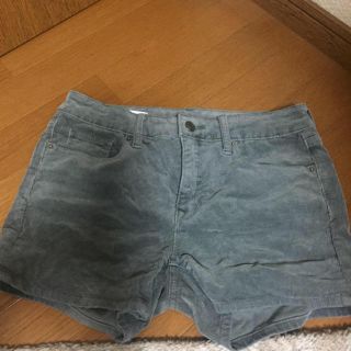 ギャップ(GAP)の値下げしました‼️【GAP】ショートパンツ コーデュロイ素材 グレー(ショートパンツ)