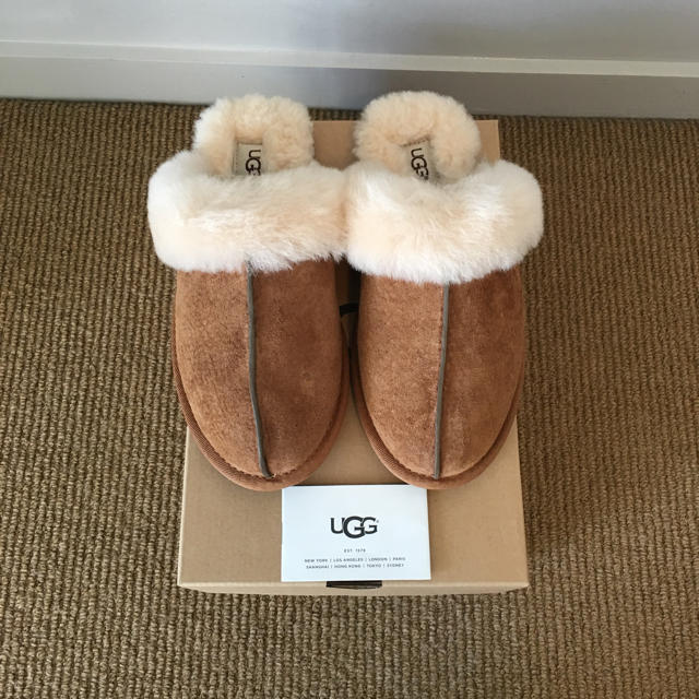 【新品未使用】UGGアグ SCUFFTTE 2 スカフィット スリッパ  25