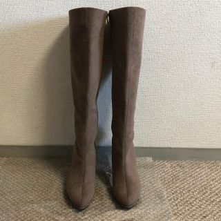 ダイアナ(DIANA)のお値下げ 安室奈美恵 ロングブーツ 美脚 新品未使用 ベージュ 完売(ブーツ)