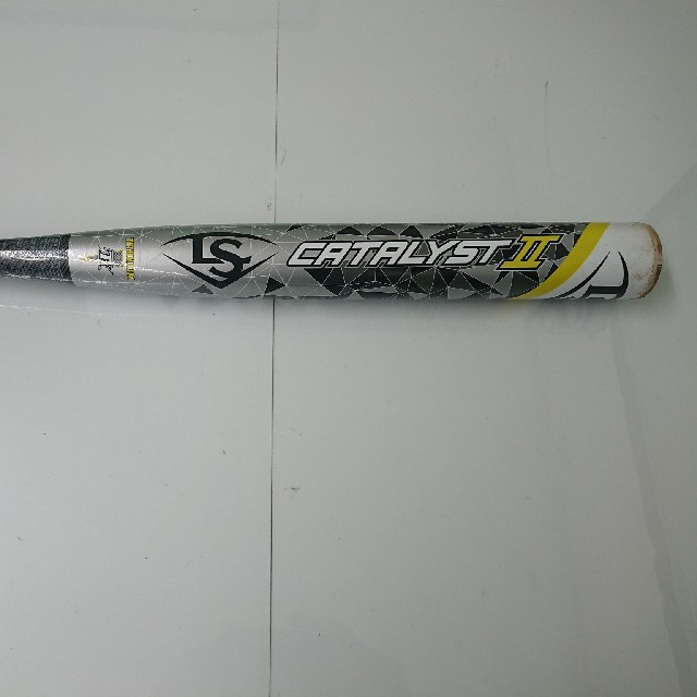 Louisville Slugger(ルイスビルスラッガー)のソフトボールゴム専用カタリスト2018  84cm710g スポーツ/アウトドアの野球(バット)の商品写真