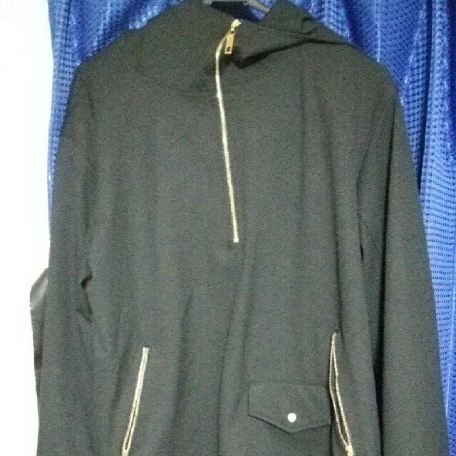 LHP(エルエイチピー)のCULLNI パーカー メンズのジャケット/アウター(ブルゾン)の商品写真