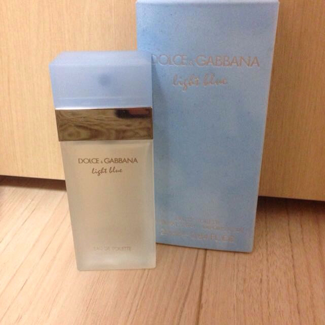 DOLCE&GABBANA(ドルチェアンドガッバーナ)のドルガバ♡ライトブルー コスメ/美容の香水(香水(女性用))の商品写真