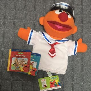 セサミストリート(SESAME STREET)の®️様専用 セサミストリート パペット＆ミニ絵本2冊（英語）(キャラクターグッズ)