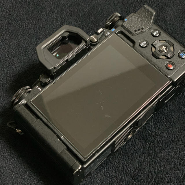 OLYMPUS(オリンパス)のOLYMPUS E-M5 Mark II 12-40mm レンズキット スマホ/家電/カメラのカメラ(ミラーレス一眼)の商品写真