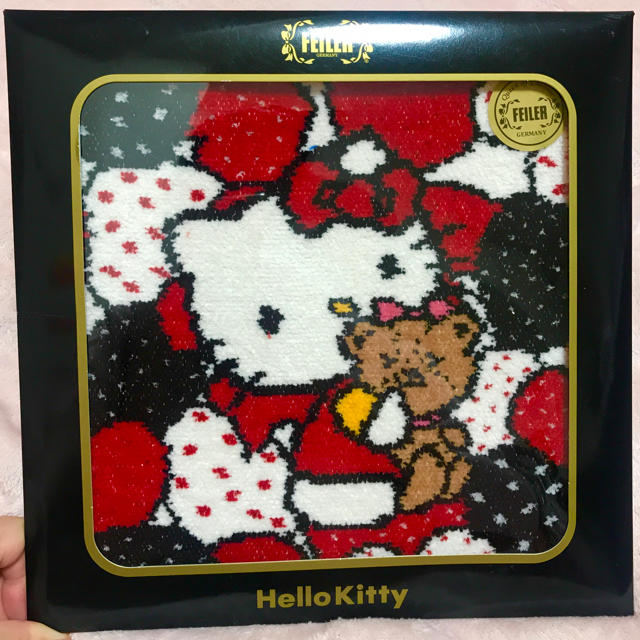 FEILER(フェイラー)の⚫︎終売⚫︎hellokitty40周年×FEILER⚫︎タオルハンカチ レディースのファッション小物(ハンカチ)の商品写真