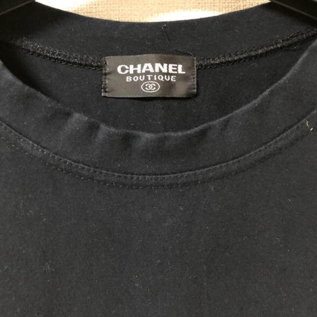 CHANEL(シャネル)のセレブCHANELロンT❤︎をカジュアルに🌹 レディースのトップス(Tシャツ(長袖/七分))の商品写真