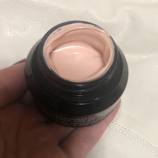 ボビイブラウン(BOBBI BROWN)のBOBBI BROWN  イルミネイティングフェイスベースSPF25 PA+ +(化粧下地)