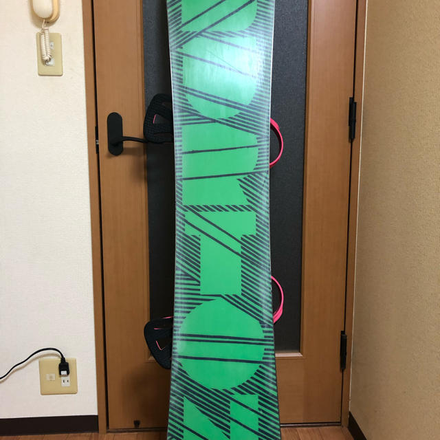 BURTON(バートン)のスノーボード Burton CLASH スポーツ/アウトドアのスノーボード(ボード)の商品写真