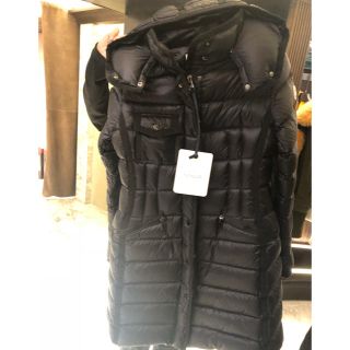 モンクレール(MONCLER)のかおる様専用☆リピ割☆モンクレール☆hermine☆size1☆新品未使用☆(ダウンコート)