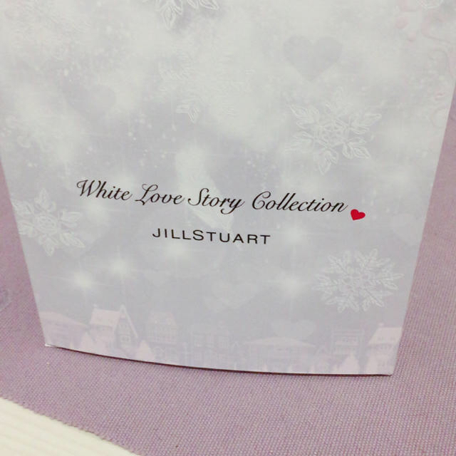 JILLSTUART(ジルスチュアート)のホワイトラブストーリーコレクション コスメ/美容のキット/セット(コフレ/メイクアップセット)の商品写真