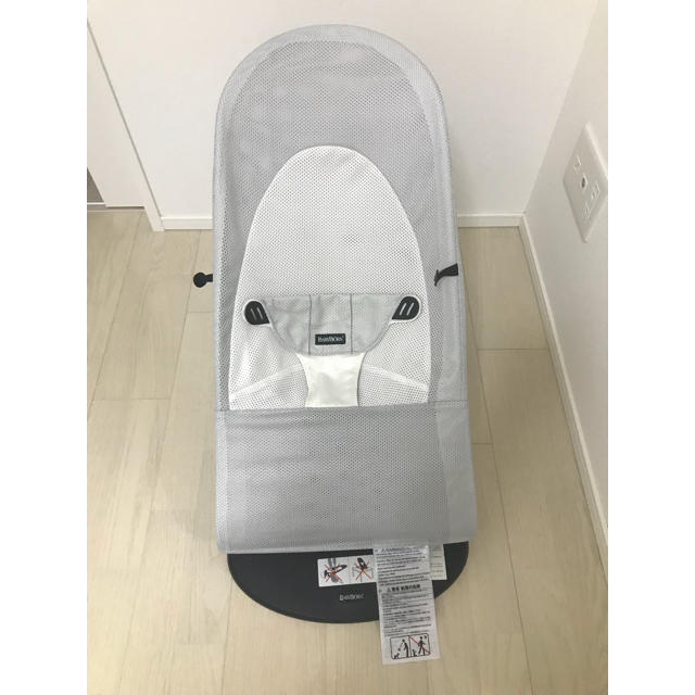 BABYBJORN(ベビービョルン)のBABY BJORN バウンサー 白メッシュ キッズ/ベビー/マタニティの寝具/家具(その他)の商品写真