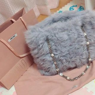 ミュウミュウ ファー ハンドバッグ(レディース)の通販 20点 | miumiuの