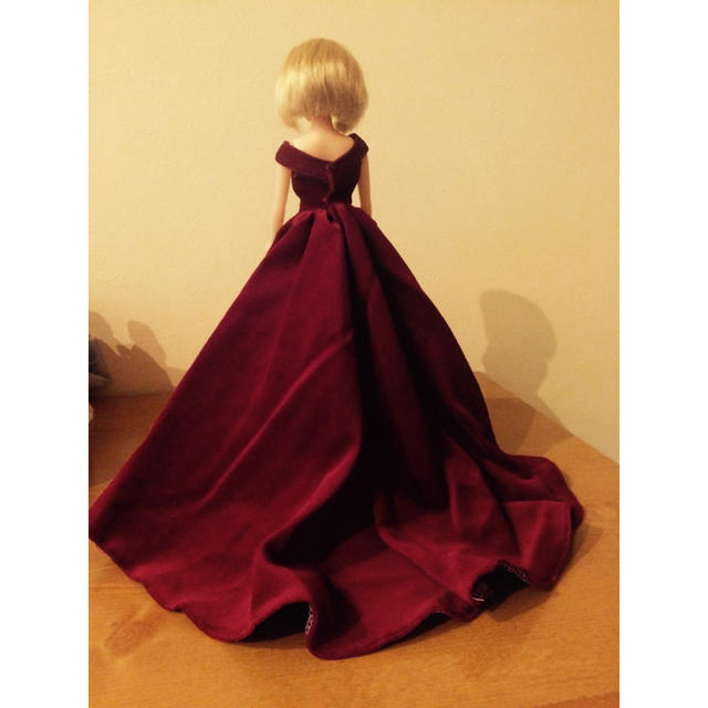 ジェニーちゃんのドレス ハンドメイドのぬいぐるみ/人形(人形)の商品写真
