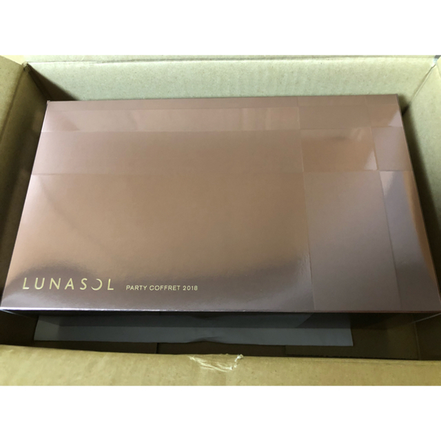 LUNASOL ルナソル クリスマスコフレ 2018