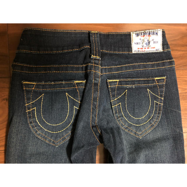 True Religion(トゥルーレリジョン)の⚠️12/14まで TRUE RELIGION 新品未使用デニム 24インチ レディースのパンツ(デニム/ジーンズ)の商品写真