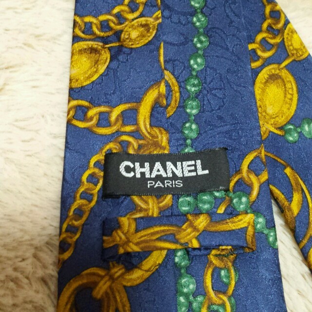 CHANEL(シャネル)のCHANELネクタイ レディースのファッション小物(ネクタイ)の商品写真