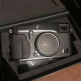 フジフイルム(富士フイルム)の新品未使用 富士フィルム FUJIFILM X-Pro1 ボディ 保護フィルム付(ミラーレス一眼)