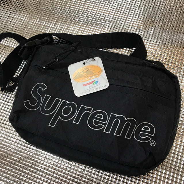 新品未使用 18aw Supreme shoulder bag BLACK 1