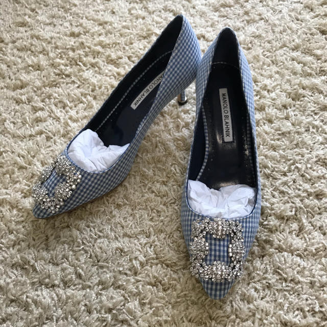 MANOLO BLAHNIKマノロブラニクハンギシパンプス