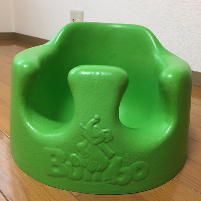 Bumbo(バンボ)のバンボ キッズ/ベビー/マタニティのキッズ/ベビー/マタニティ その他(その他)の商品写真