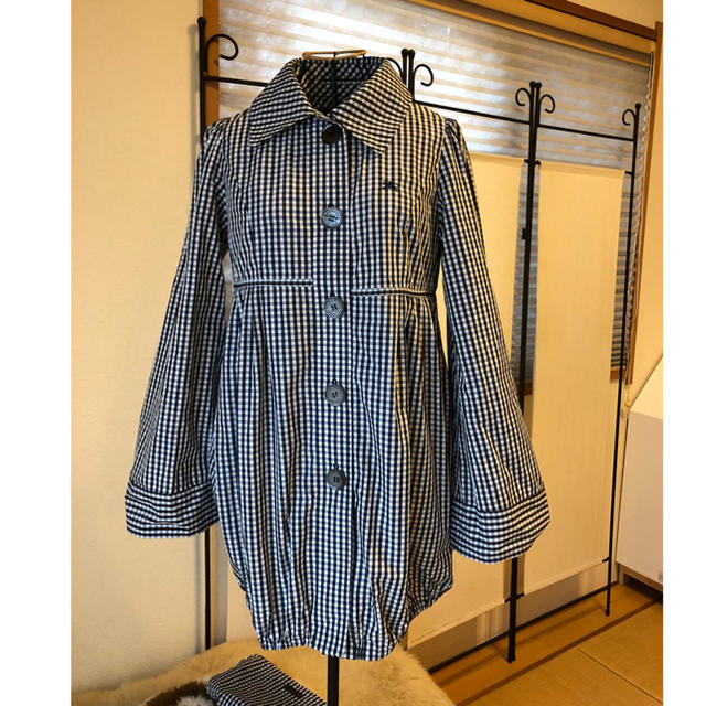 BURBERRY BLUE LABEL(バーバリーブルーレーベル)の超美品本物バーバリーブルーレーベル人気チェック柄2wayコート♫ レディースのジャケット/アウター(ナイロンジャケット)の商品写真