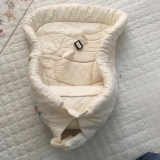 エルゴベビー(Ergobaby)のエルゴインサート(抱っこひも/おんぶひも)