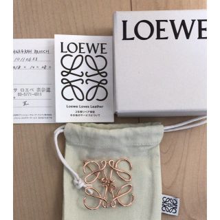 ロエベ(LOEWE)のLOEWE ブローチ(ブローチ/コサージュ)