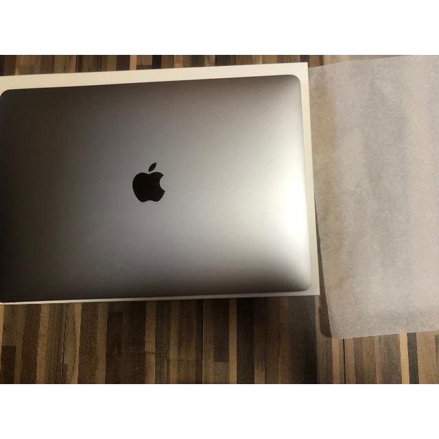 MacBook Pro  2016 13インチ/SSD 256GB/8GB