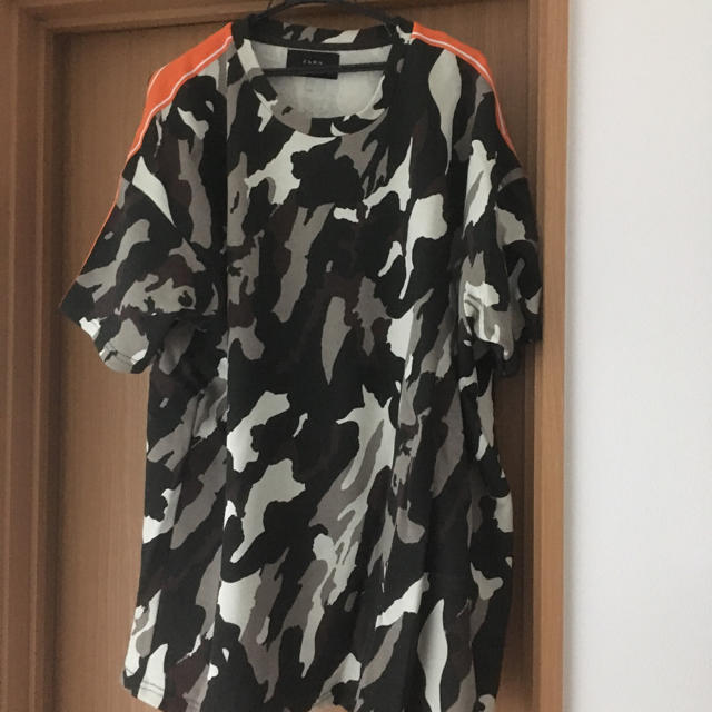 ZARA(ザラ)のZARA 迷彩Tシャツ メンズのトップス(Tシャツ/カットソー(半袖/袖なし))の商品写真