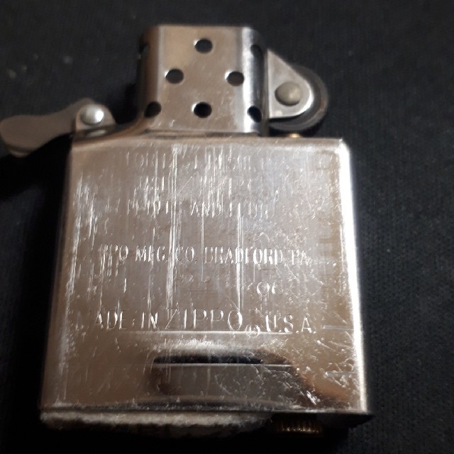 ZIPPO(ジッポー)の【外新品】【一発着火】ジッポー メンズのファッション小物(タバコグッズ)の商品写真