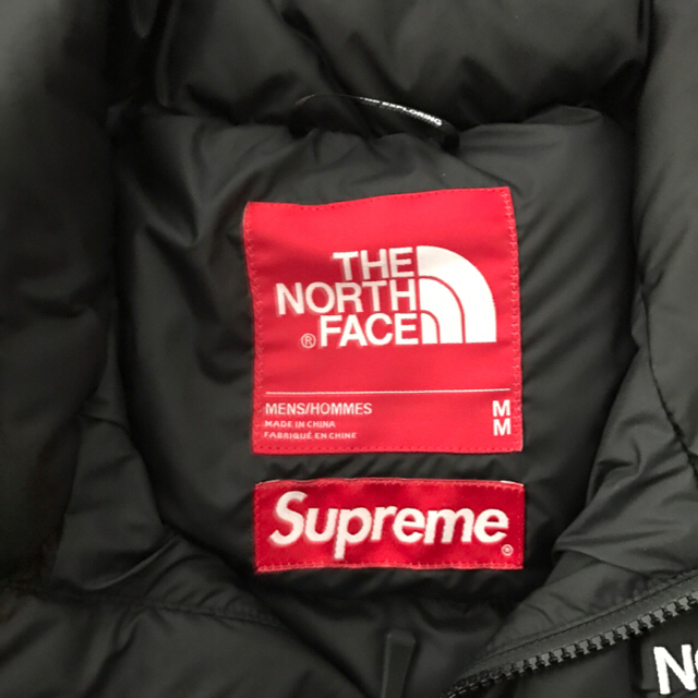 Supreme(シュプリーム)の新品未使用 Supreme The North Face ヌプシ メンズのジャケット/アウター(ダウンジャケット)の商品写真