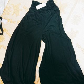 アズールバイマウジー(AZUL by moussy)のアズール黒のロングワイドパンツ(バギーパンツ)