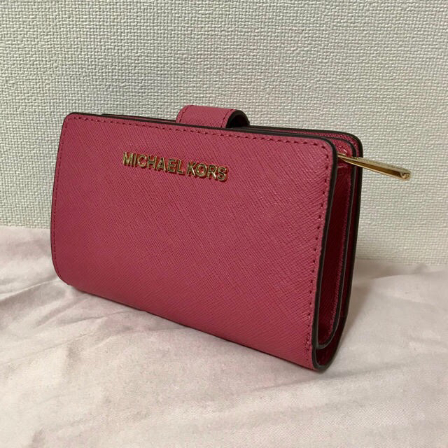 Michael Kors(マイケルコース)のMICHAEL KORS 財布 レディースのファッション小物(財布)の商品写真