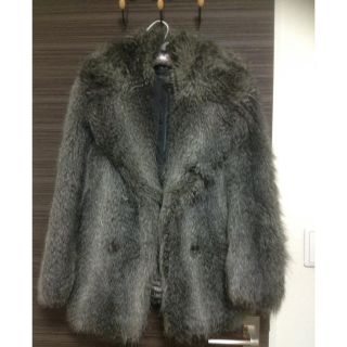 アルマーニ　ARMANI EXCHANGE ファーコート　レディース　S  美品