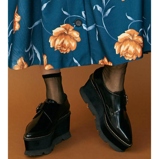 MURUA(ムルーア)の【MURUA】ベロアソールローファー レディースの靴/シューズ(ローファー/革靴)の商品写真